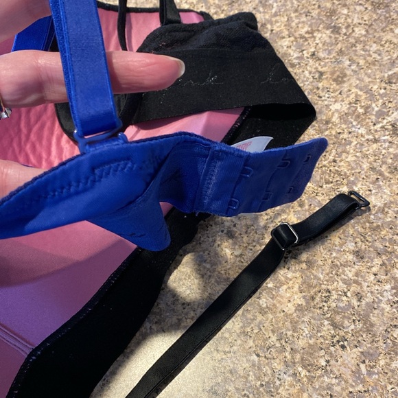 🔥Flash Sale🔥 3 Pink Victoria’s Secret Bras 36D Pink Blue and Black - Picture 15 of 17